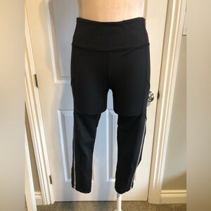 Lululemon Black High-Waisted Leggings size 8